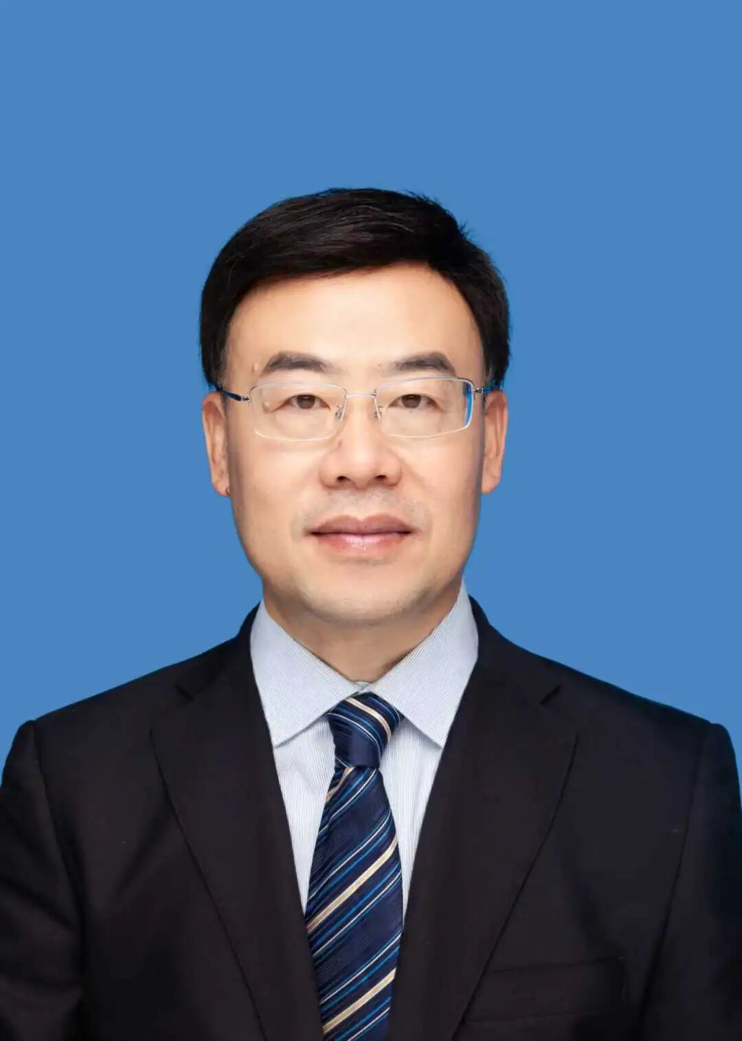 我会心电生理和起搏分会前任主任委员钟敬泉当选中华医学会心电生理和起搏分会常务委员