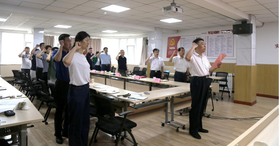 省卫生健康委科技教育与交流合作处与省医学会联合开展主题党日活动