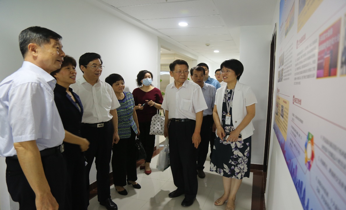 山东省医学会创新发展服务中心揭牌启动