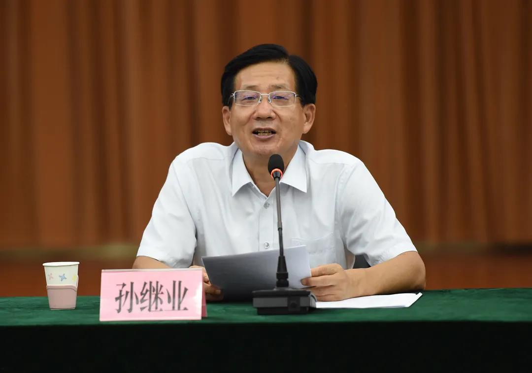 包文辉会长参加山东省庆祝2020年 “中国医师节”座谈会