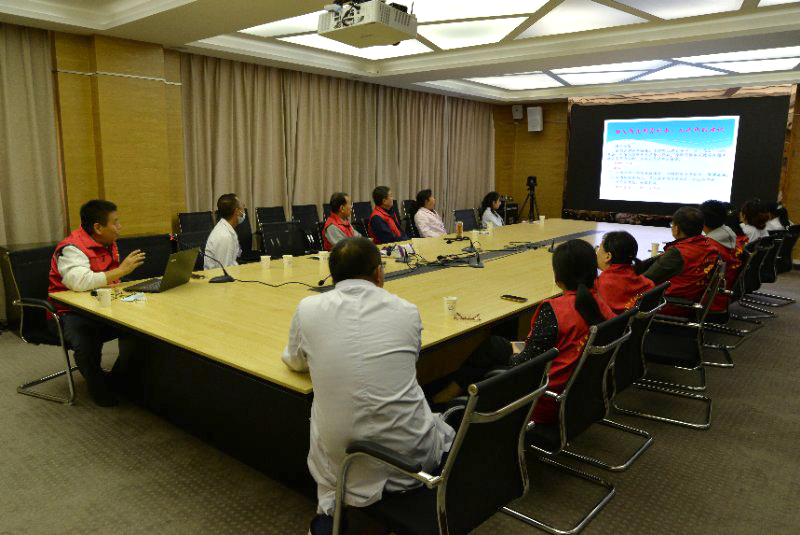 山东省医学会组织小儿外科学专家赴西藏开展公益活动