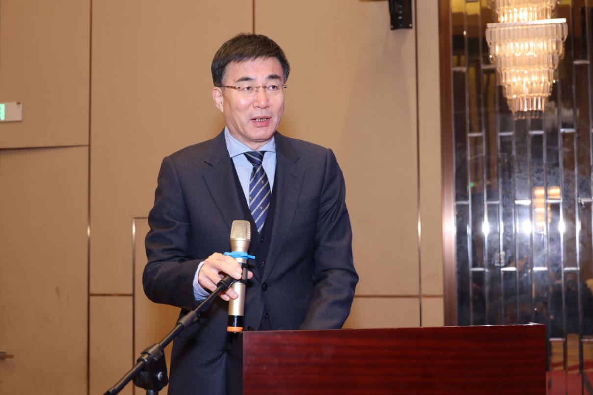 省医学会医院管理分会第三届委员会第一次全体委员会议召开