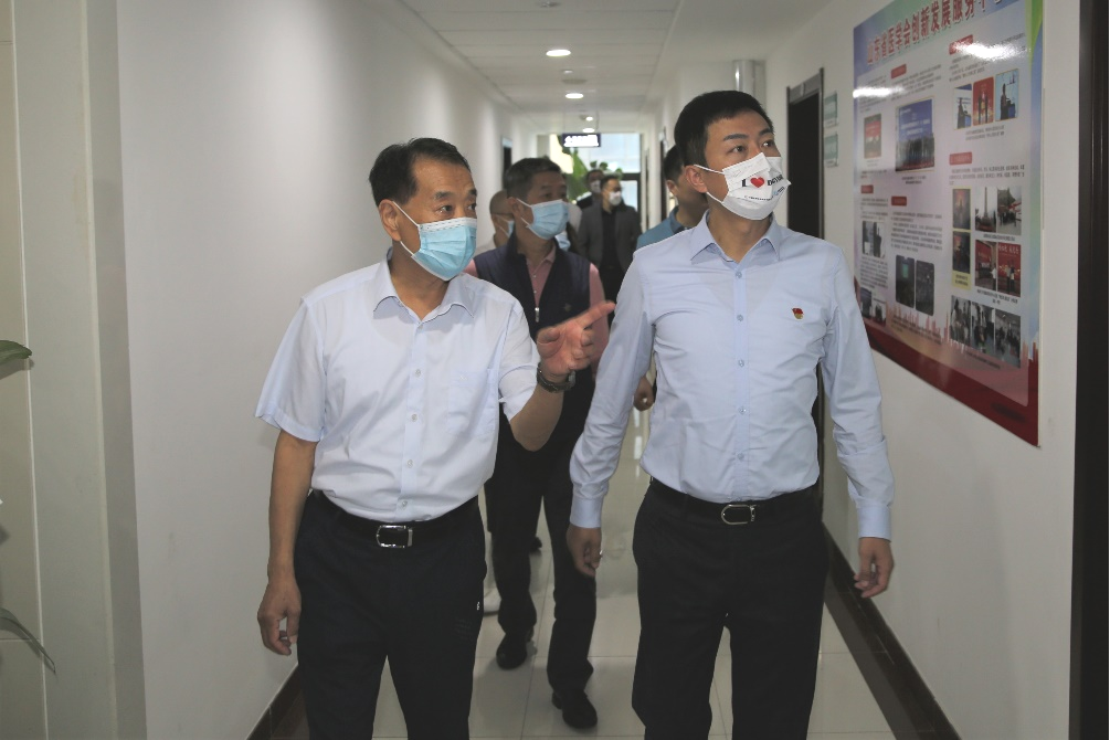 海南博鳌乐城国际医疗旅游先行区管理局到山东省医学会考察交流