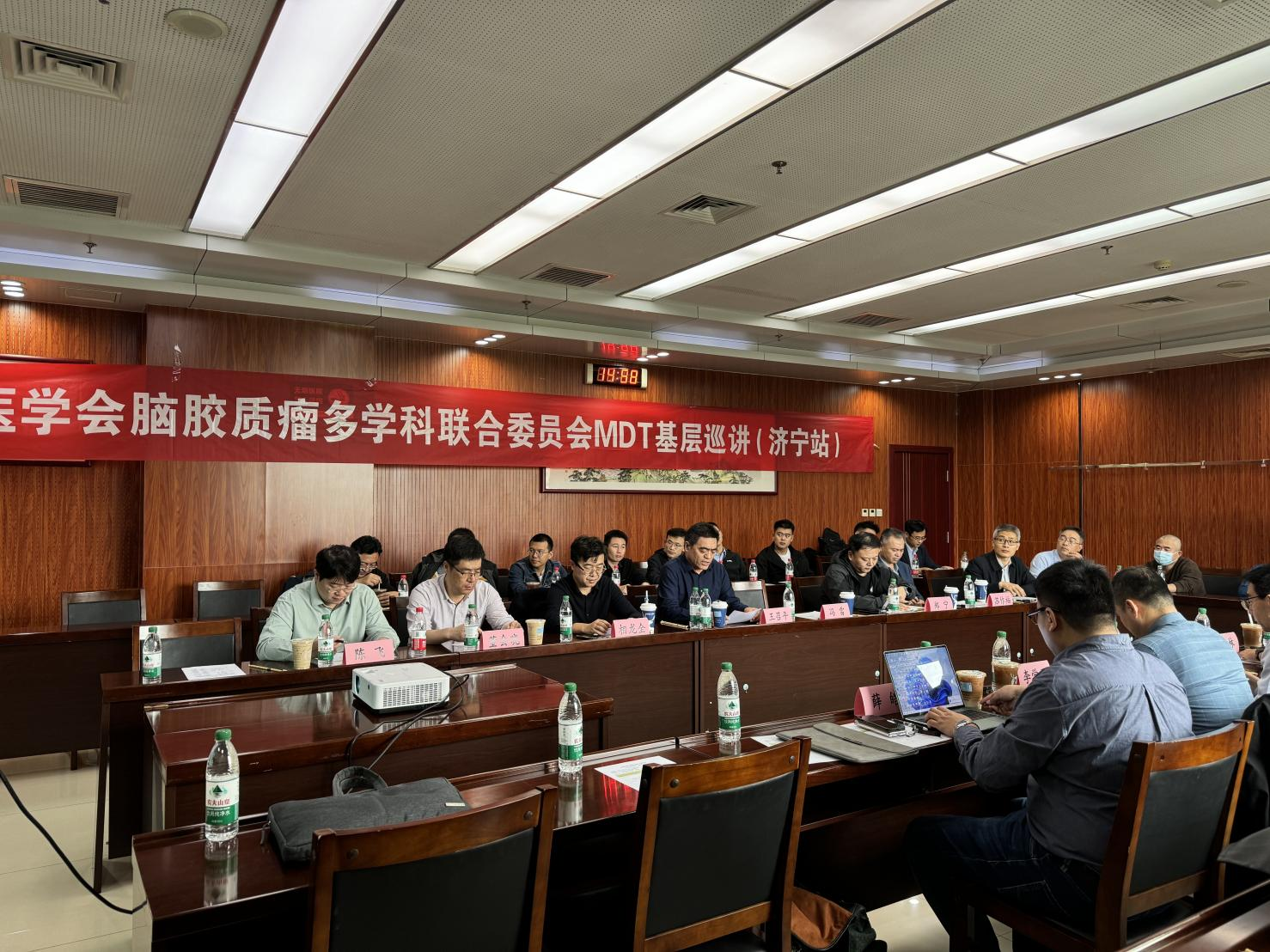 山东省医学会脑胶质瘤多学科联合委员会义诊巡讲活动在滨州市、济宁市两地成功举办